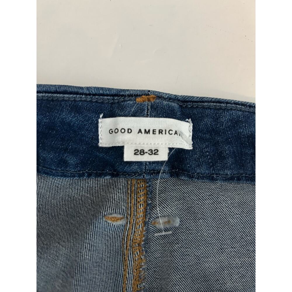 GOOD AMERICAN NWT Straight Narrow Cut Mid Rise Fit Petite Size 28 -32 - Picture 5 of 6